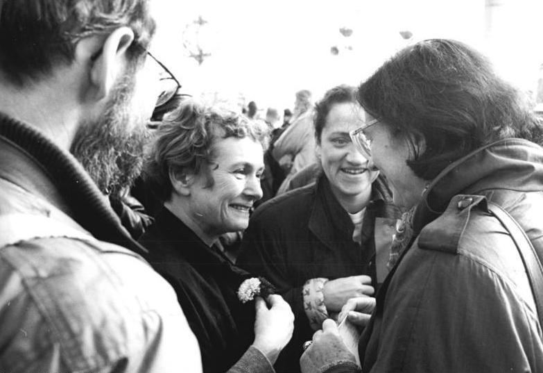 Berlin, Demonstration, Bärbel Bohley und Christa Wolf, 4. November 1989
